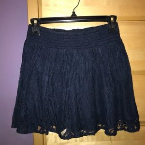 Lace skirt